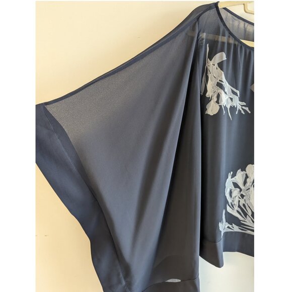 Wynne Layers sheer floral print cape - Picture 2 of 7